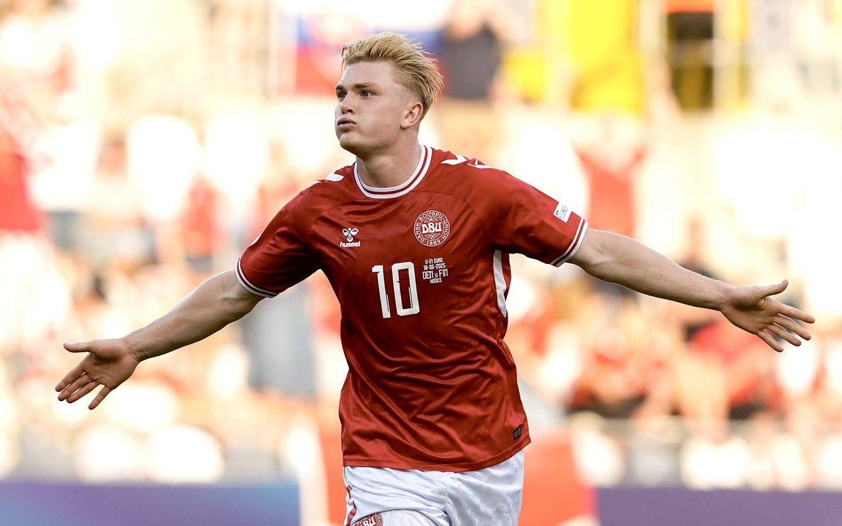 足球世界杯新增三座临时球场，应对球迷增长